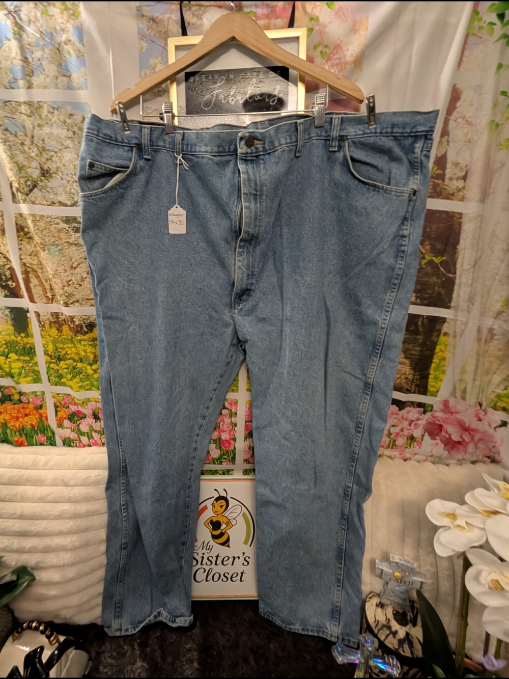 Classic Men's Light Blue Denim Jeans
